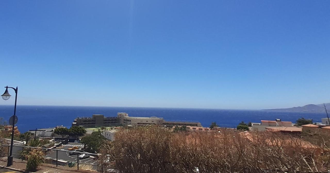 Luxurious Apartment With Large Terrace And Sea Views Tabaiba Exterior foto